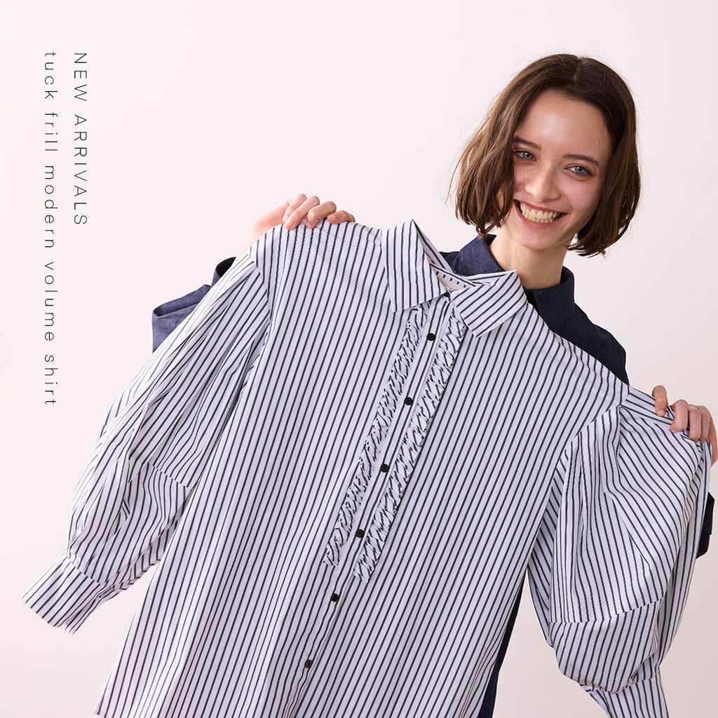【NEW ARRIVALS】tuck frill modern volume shirt