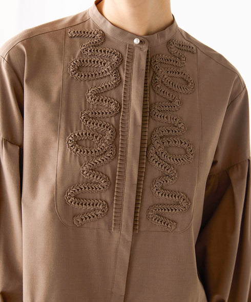 10/16発売予定【SOI-MeME】diamond tuck embroidery modern blouse