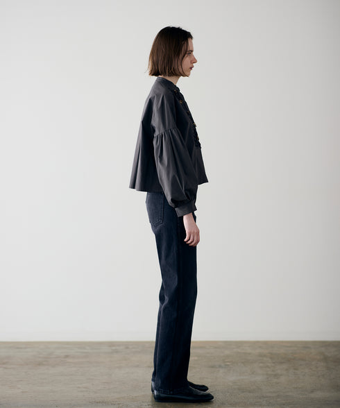 【SOI-MeME】code embroidery pearl blouse