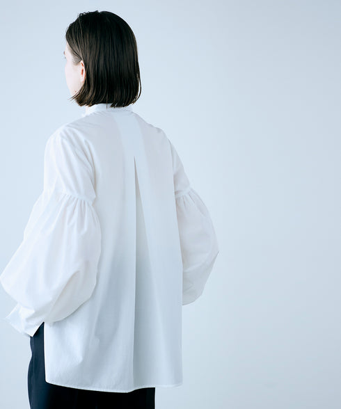【再入荷】modern tuck frill blouse