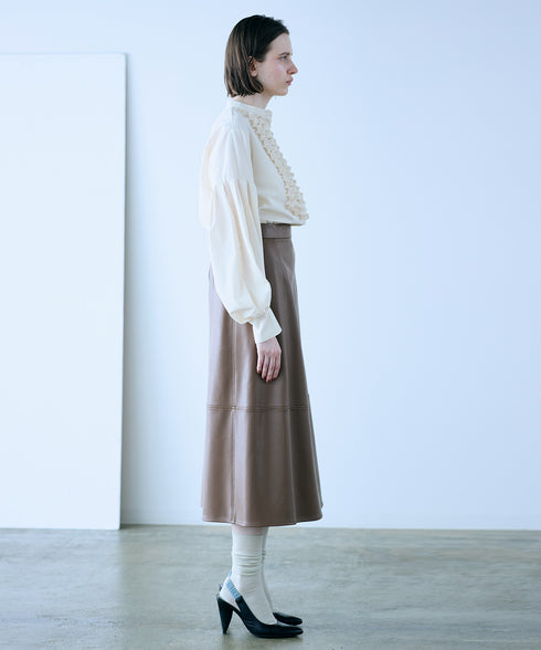 【再入荷】modern tuck frill blouse