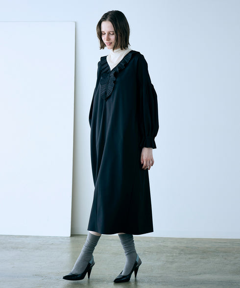 【再入荷】 pleats jabot dress
