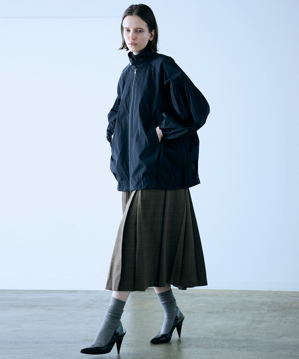 新品未使用タグ付き　メゾンドドルチェ　ボリュームスリーブブルゾン volume sleeve taffeta mid-blouson – MARILYN MOON OFFICIAL