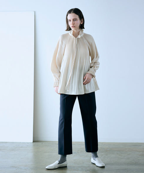 accordion pleats blouse