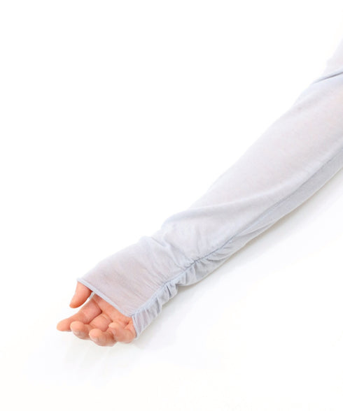 【10/23発売予定】16G sheer wool high neck knit