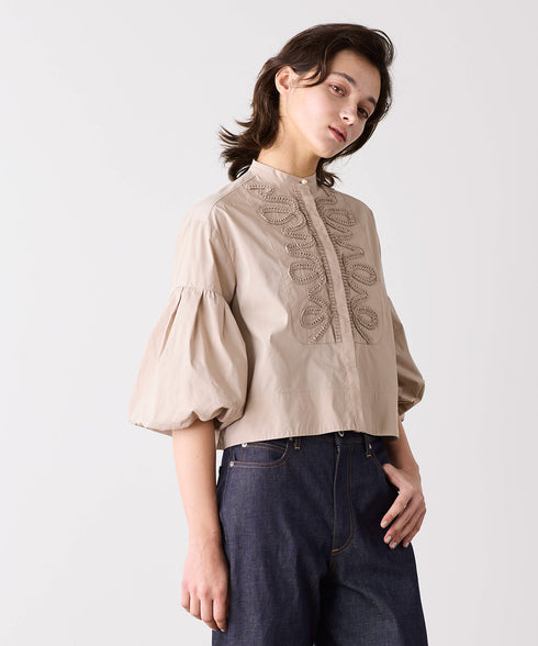 【SOI-MeME】diamond tuck embroidery blouse