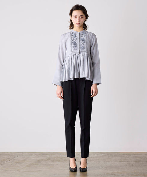 【SOI-MeME】code embroidery diamond tuck blouse