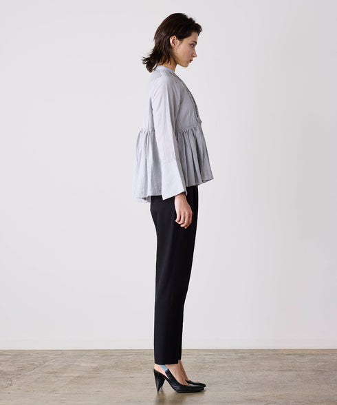 【SOI-MeME】code embroidery diamond tuck blouse