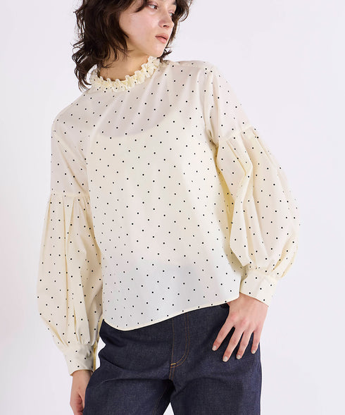 tuck frill volume sleeve blouse