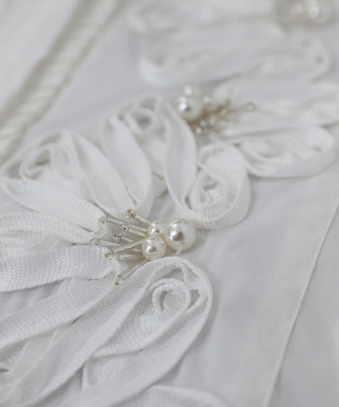 【SOI-MeME】code embroidery pearl blouse