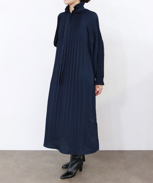 accordion pleats dress