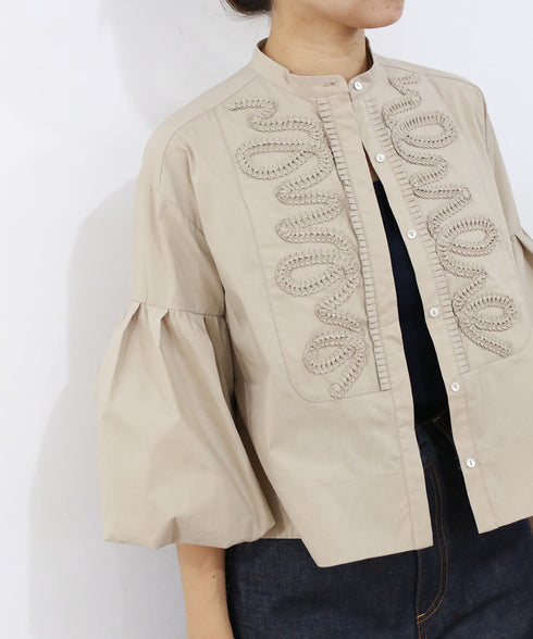 【SOI-MeME】diamond tuck embroidery blouse