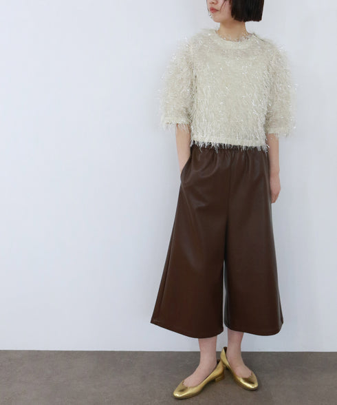 soft eco-leather half pants