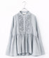 【SOI-MeME】code embroidery diamond tuck blouse