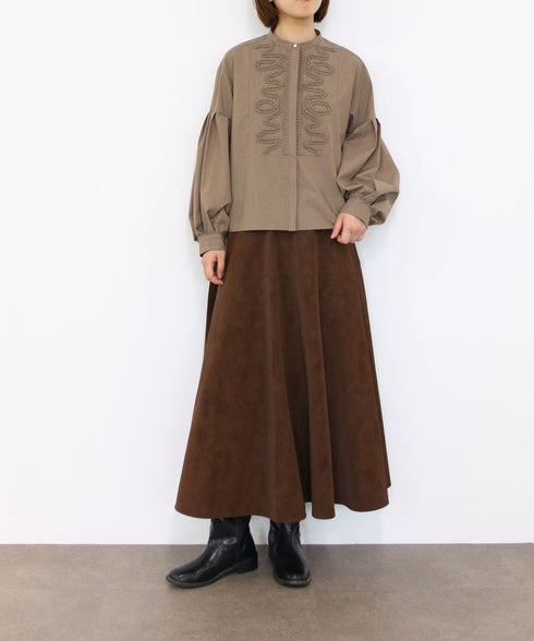 10/16発売予定【SOI-MeME】diamond tuck embroidery modern blouse