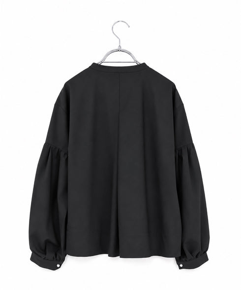 10/16発売予定【SOI-MeME】diamond tuck embroidery modern blouse