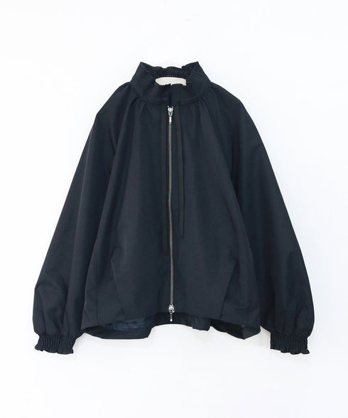 pleats twill blouson