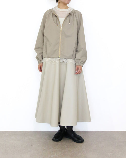 scallop-lace hem twill blouson