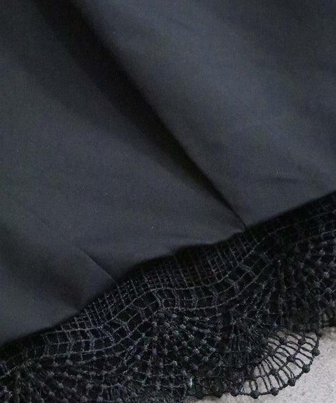 scallop-lace hem twill blouson