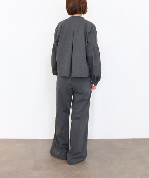 10/16発売予定【SOI-MeME】diamond tuck embroidery modern blouse