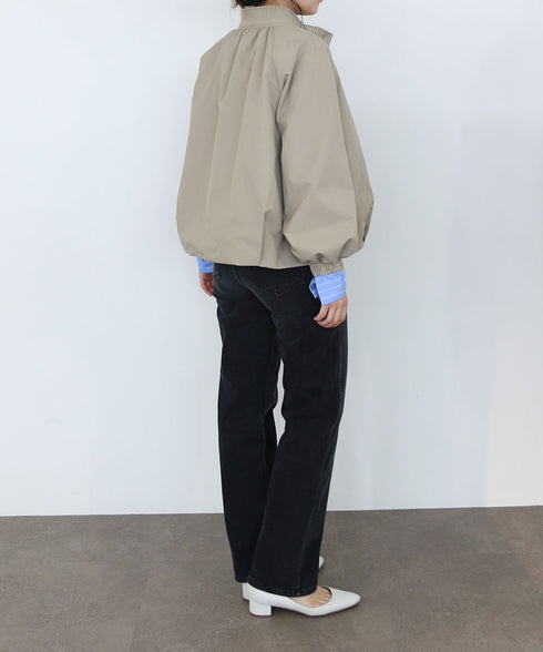 pleats twill blouson