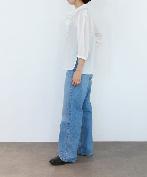 picot raffle collar tuck blouse