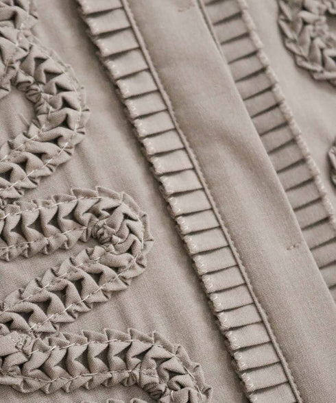 10/16発売予定【SOI-MeME】diamond tuck embroidery modern dress