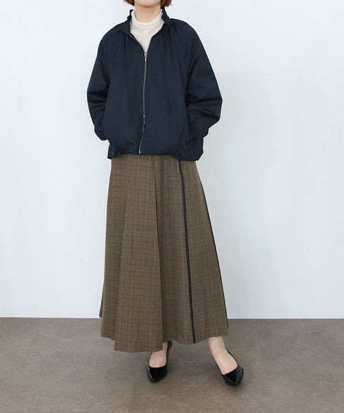 pleats twill blouson