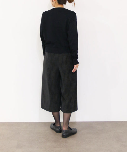 eco-suede half pants
